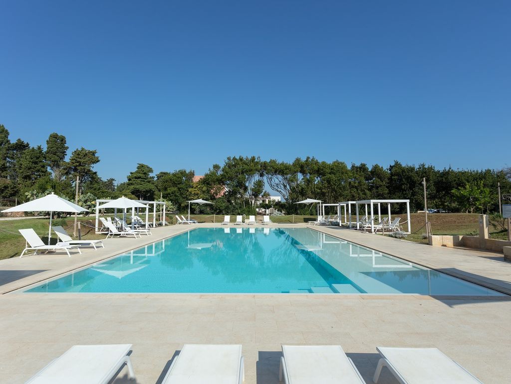 15   Italie Zuid Italie Puglia Otranto Masseria Mongio dellElefante Piscina esterna