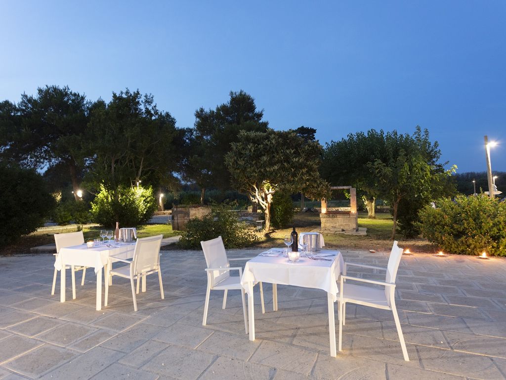 63   Italie Zuid Italie Puglia Otranto Masseria Mongio dellElefante sala Ristorante   Italie Zuid Italie Puglia Otranto Masseria Mongio dellElefante sala