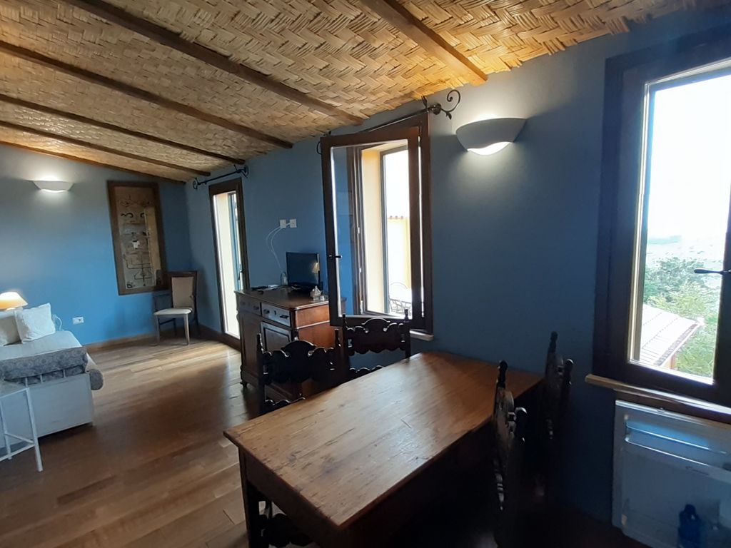 Asfodeli hotel Suite 211  