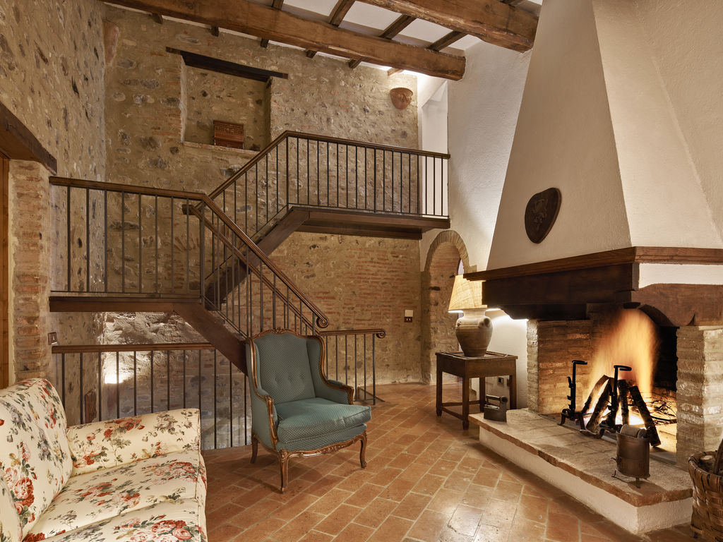 Borgo il Poeta   Casa Loggia HIRES