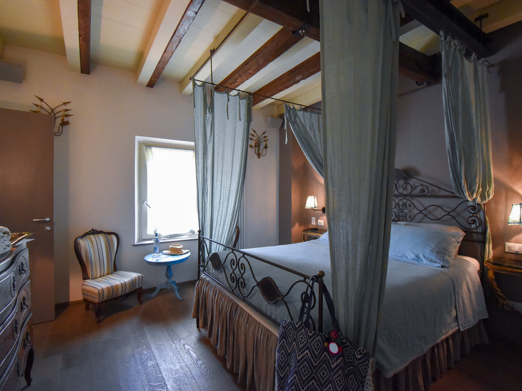 Casa Fluo Relais kamer blauw
