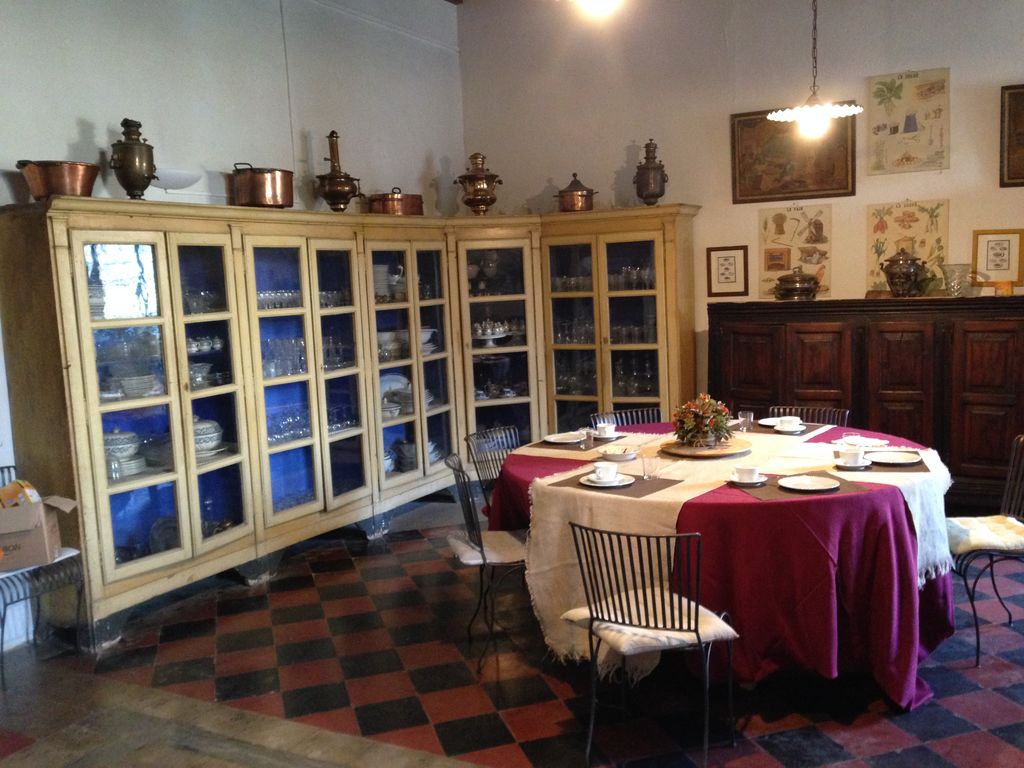Castello Sannazzaro breakfast room