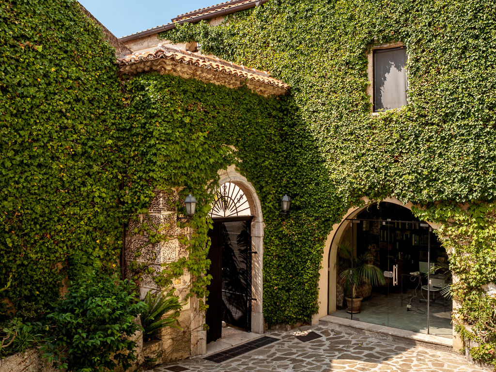 Domus Laeta A