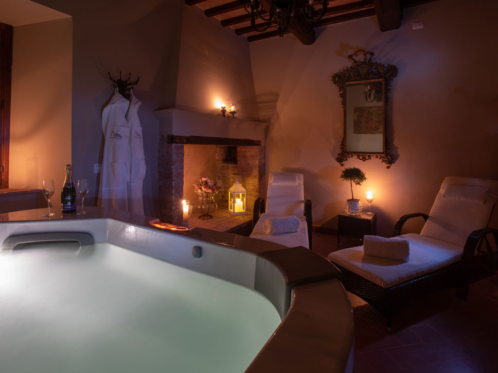Italie Midden Italie Umbrie Todi Borgo Petroro SPA area
