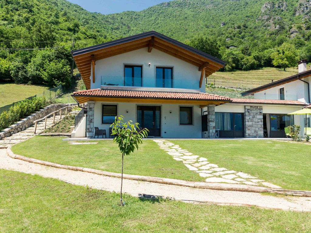 Italie Noord Italie Lombardije Rocca dAnfo BB Apartments Lake View attimiEsecoli Case Anfo