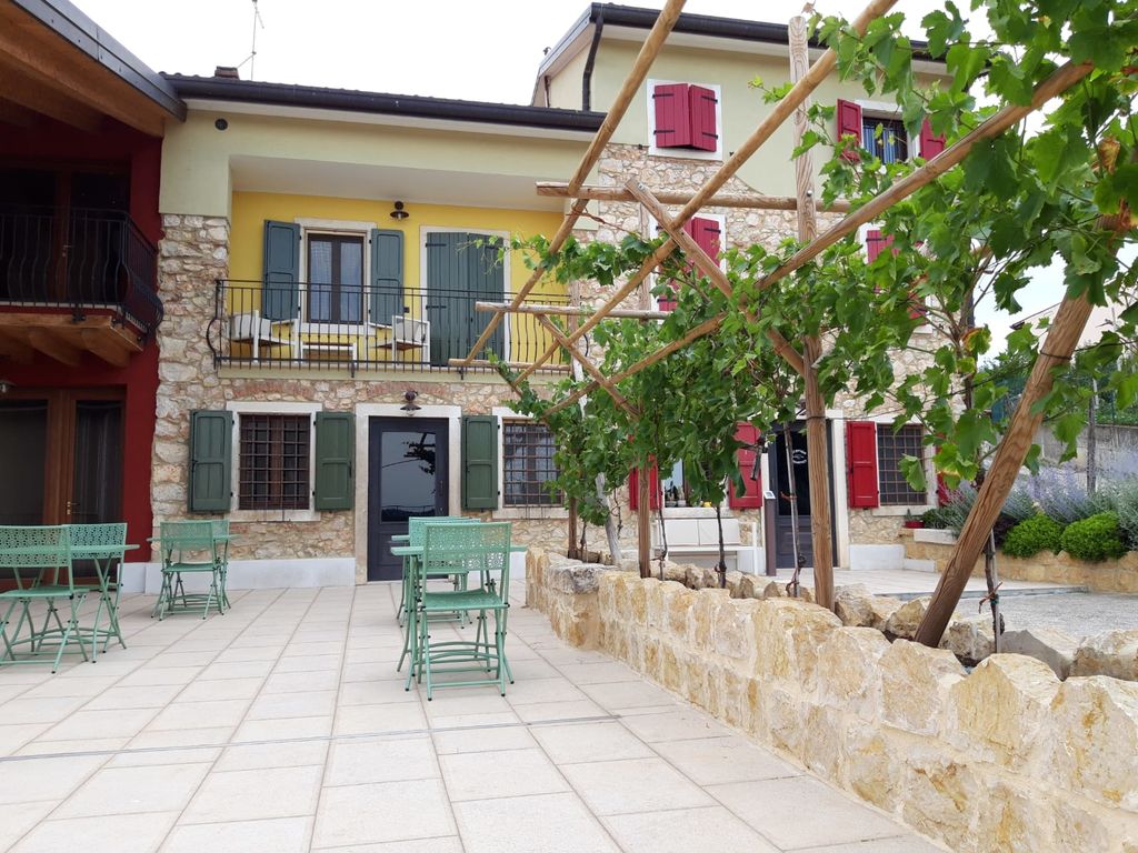 Italie Noord Italie Veneto Soave Farmhouse Corte Tamellini cortile