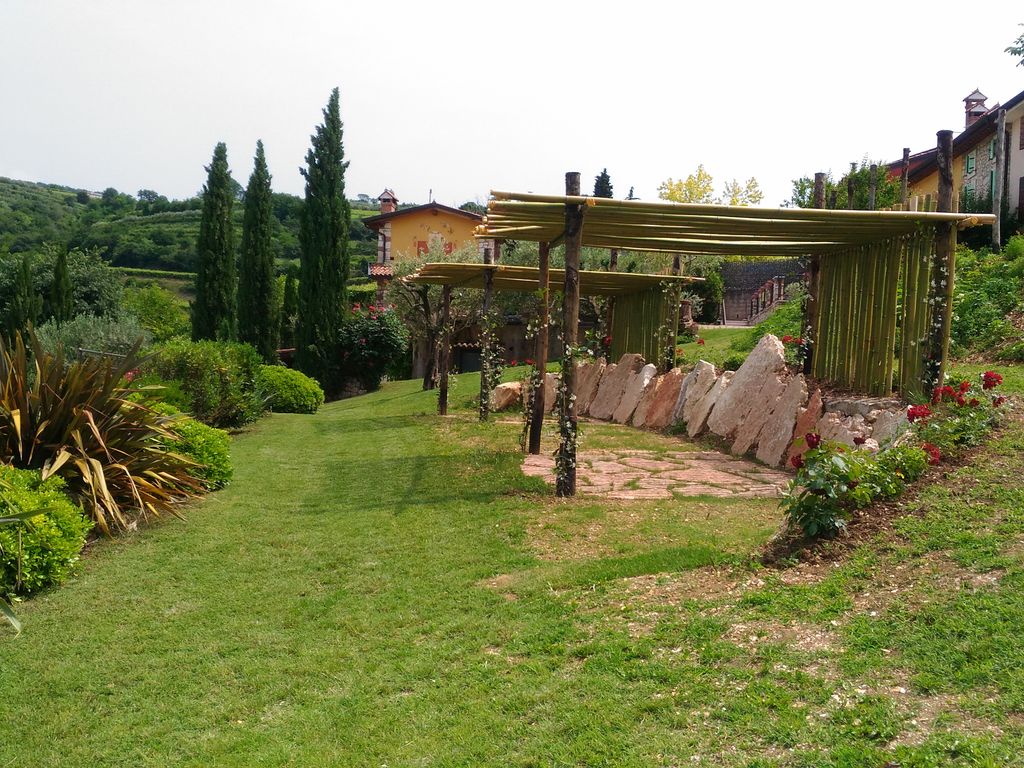 Italie Noord Italie Veneto Soave Farmhouse Corte Tamellini giardino 3jpItalie Noord Italie Veneto Soave Farmhouse Corte Tamellini