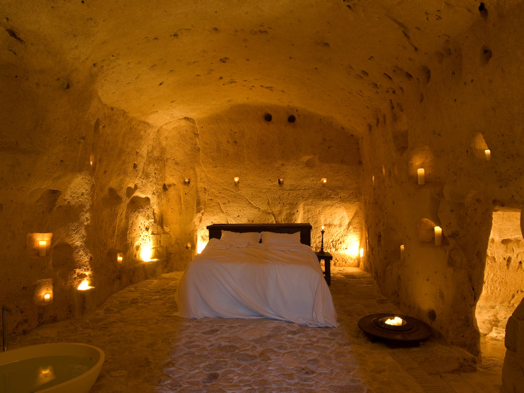 Le Grotte della Civita Camera 14