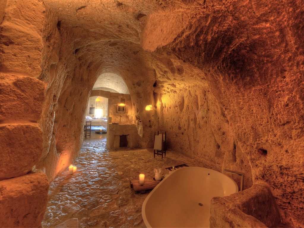 Le Grotte della Civita Grotta 16_02jpLe Grotte della Civita