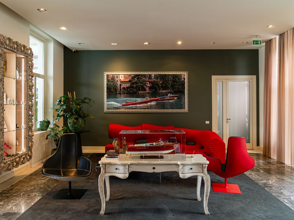 Noord Italie Lombardije Iseo Araba Fenice Hotel P0421 Araba Fenice