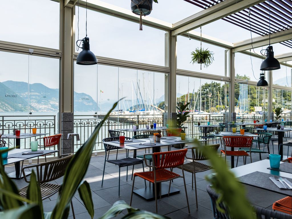 Noord Italie Lombardije Iseo Araba Fenice Hotel P1036459.jNoord Italie Lombardije Iseo Araba Fenice Hotel