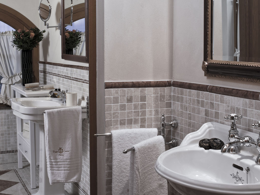 Poggio Al Casone PGbooking45jPoggio Al Casone